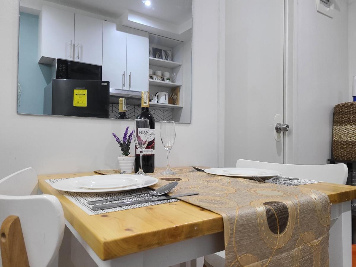 Plumera Condo Near Mactan Airport Studio With Balcony Bankal Exteriör bild